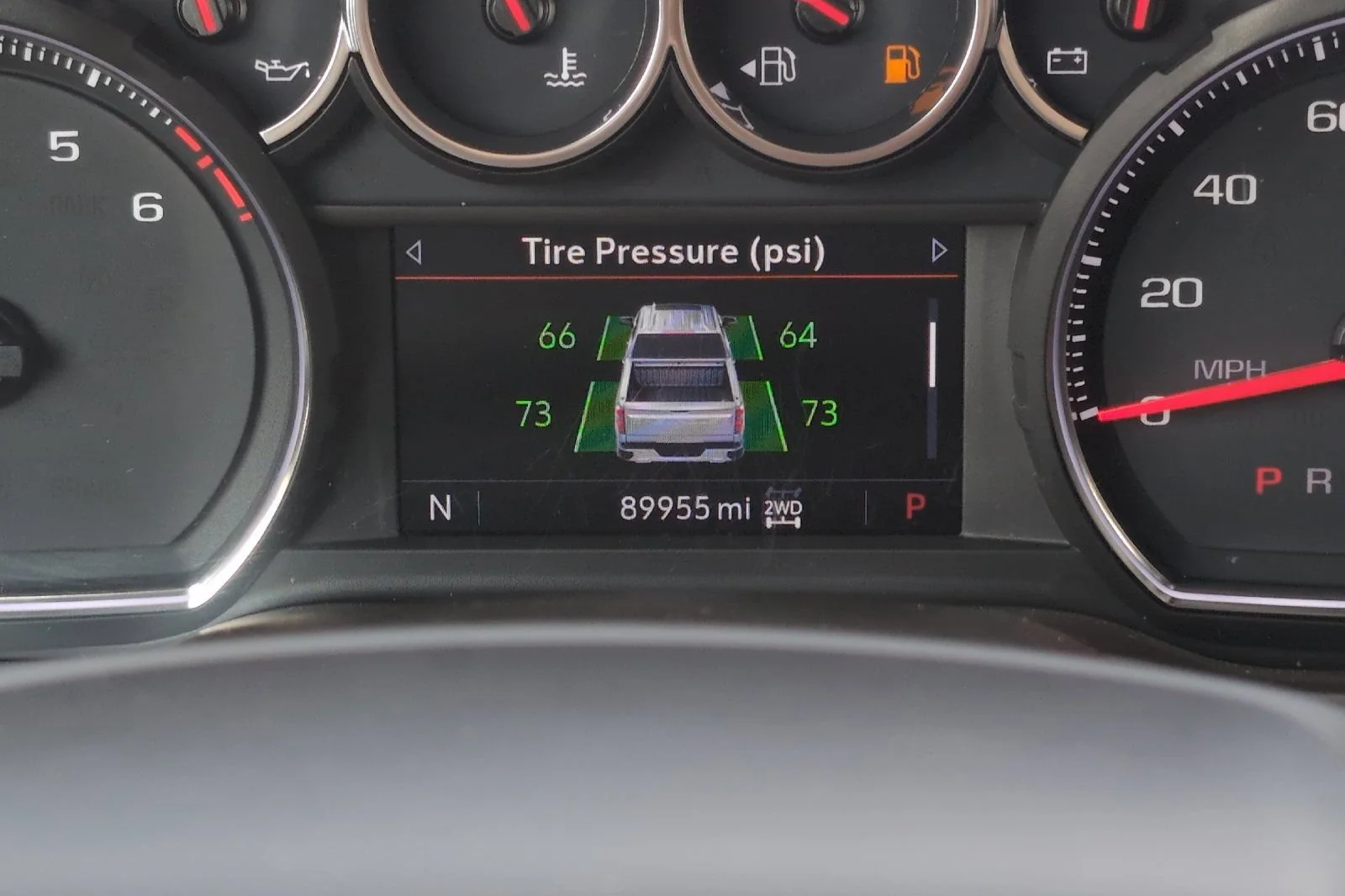Used 2021 SUMMIT WHITE Chevrolet LT image 25