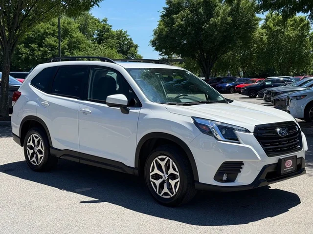 2024 Subaru Forester Premium