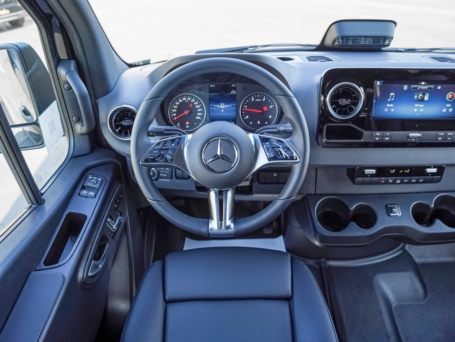 New 2026 Obsidian Black Mercedes-Benz  image 16