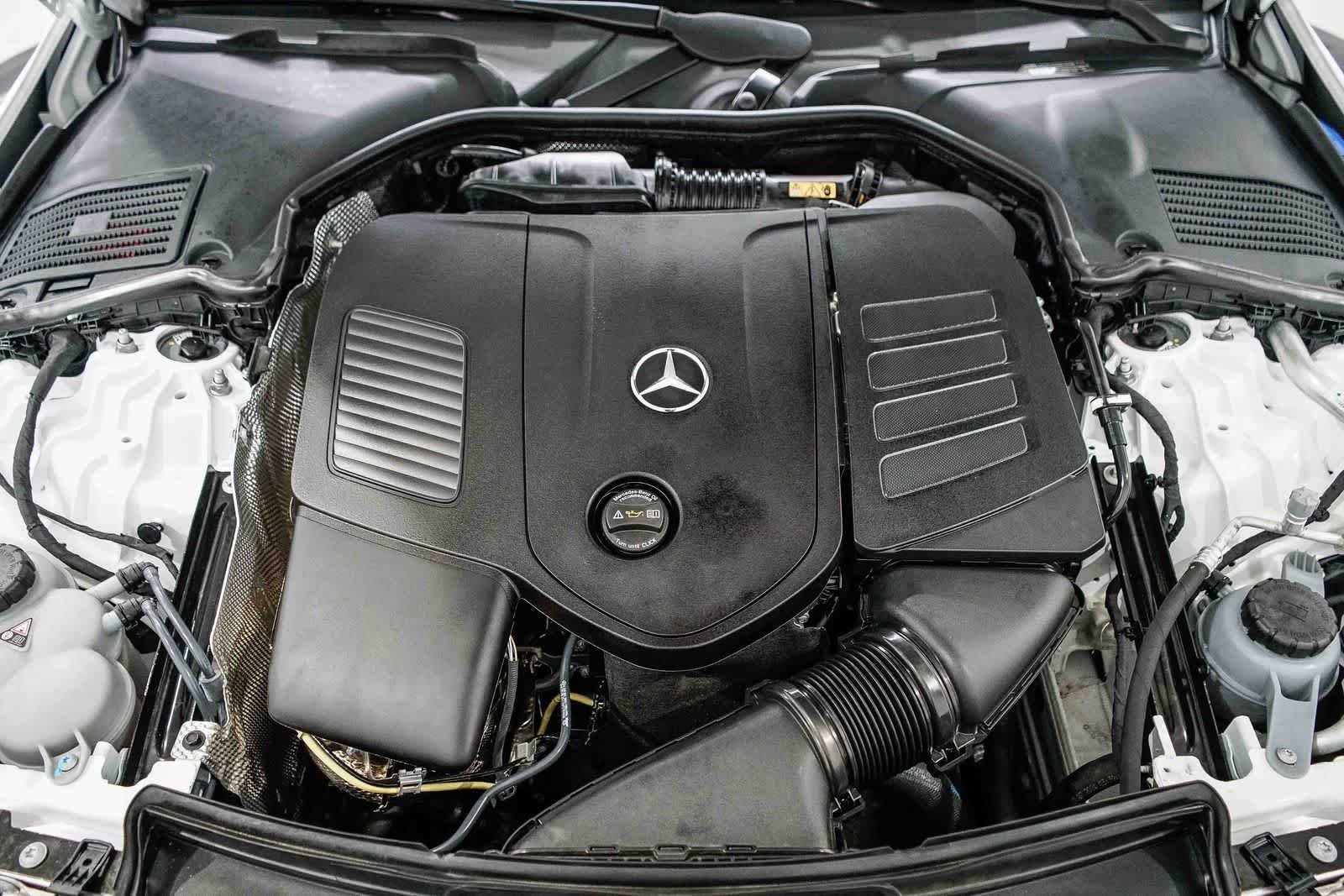 Certified Used 2025 Polar White Mercedes-Benz C 300 image 27