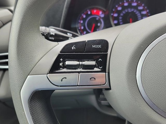 Certified Used 2023 Black Hyundai SEL image 19