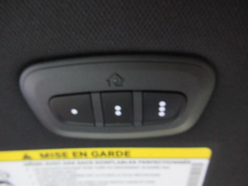 2026 Chrysler Pacifica Select - Photo 25