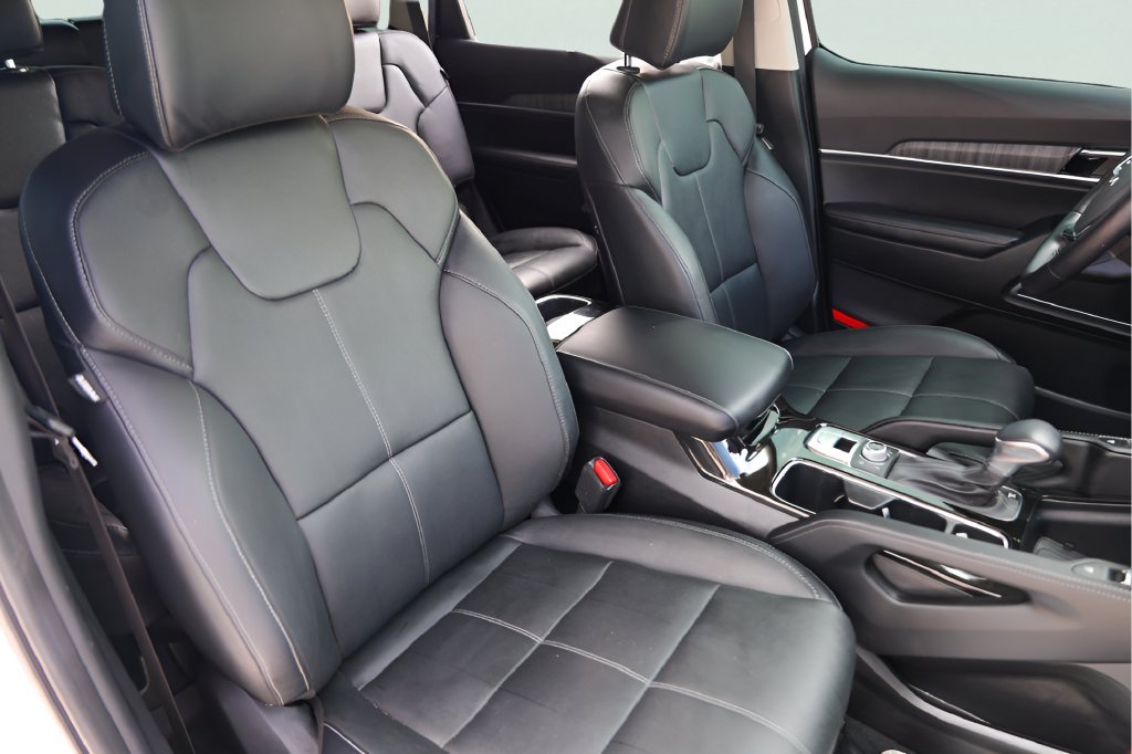 2025 Kia Telluride SX - Photo 35