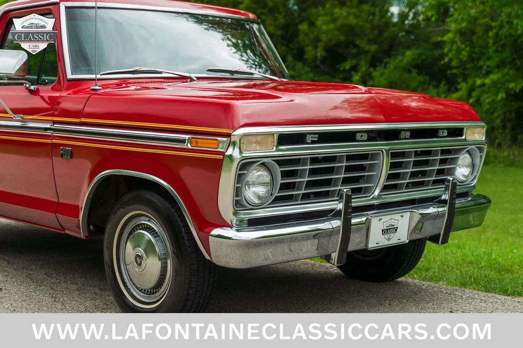 Used 1975 Red Ford  image 29