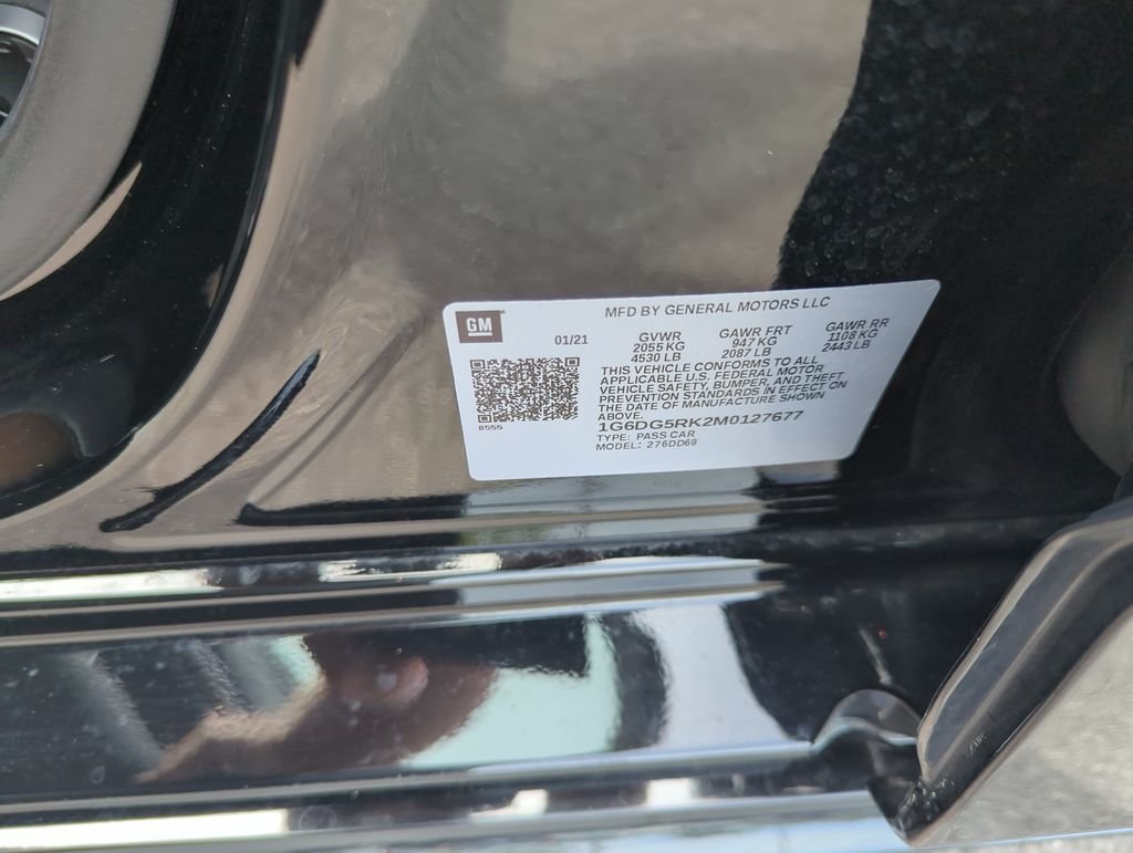 Used 2021 Black Cadillac Sport image 37