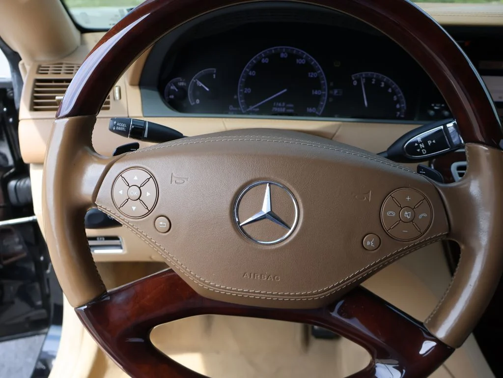 Used 2011 Black Mercedes-Benz CL 550 image 29