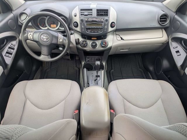 Used 2011 Brown Toyota Base image 14