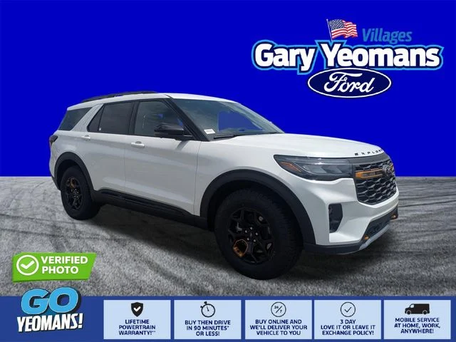 New 2026 Star White Metallic Tri-Coat Ford Tremor® image 1