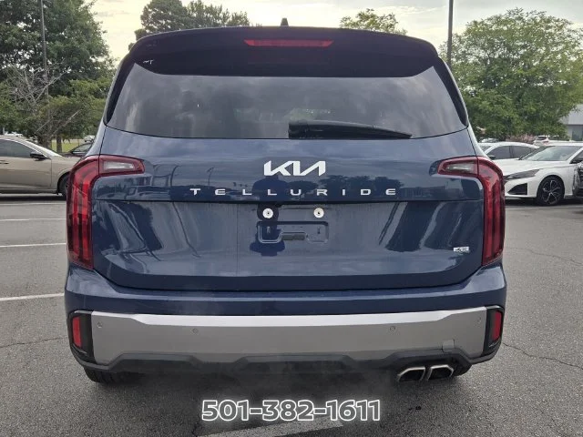 Used 2025 Black Kia S image 4