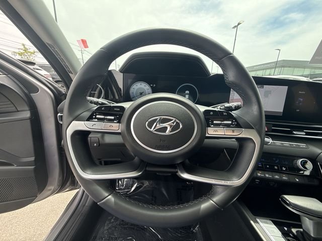 Used 2023 Silver Hyundai SEL image 14