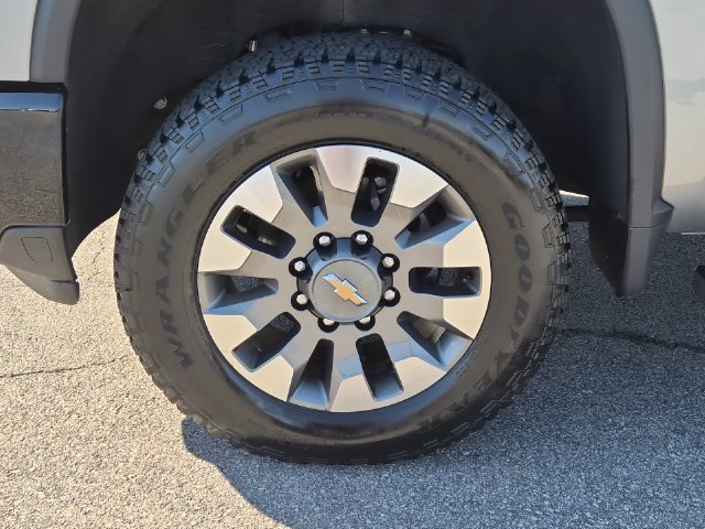 Photo 18