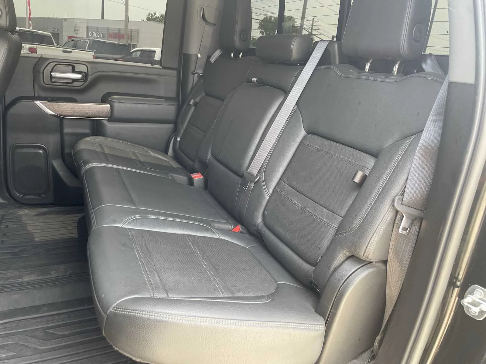 Used 2021 Onyx Black GMC Denali image 27