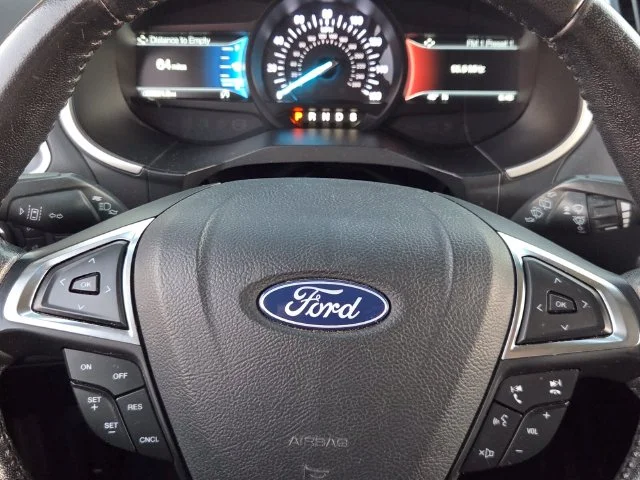 Used 2019 Silver Ford SEL image 23