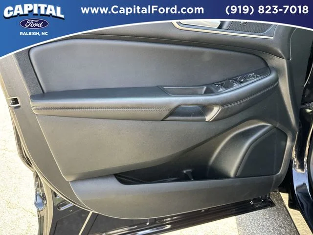 Used 2023 Black Ford SEL image 20