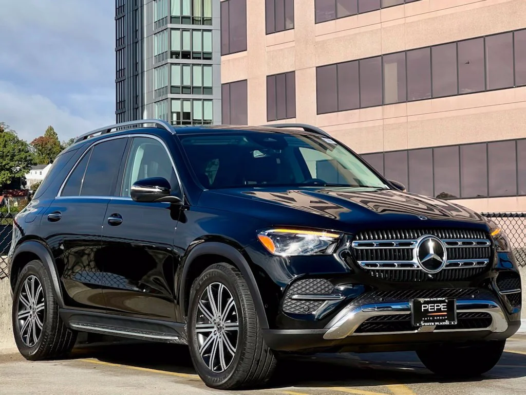 Certified Used 2026 Black Mercedes-Benz GLE 350 image 1