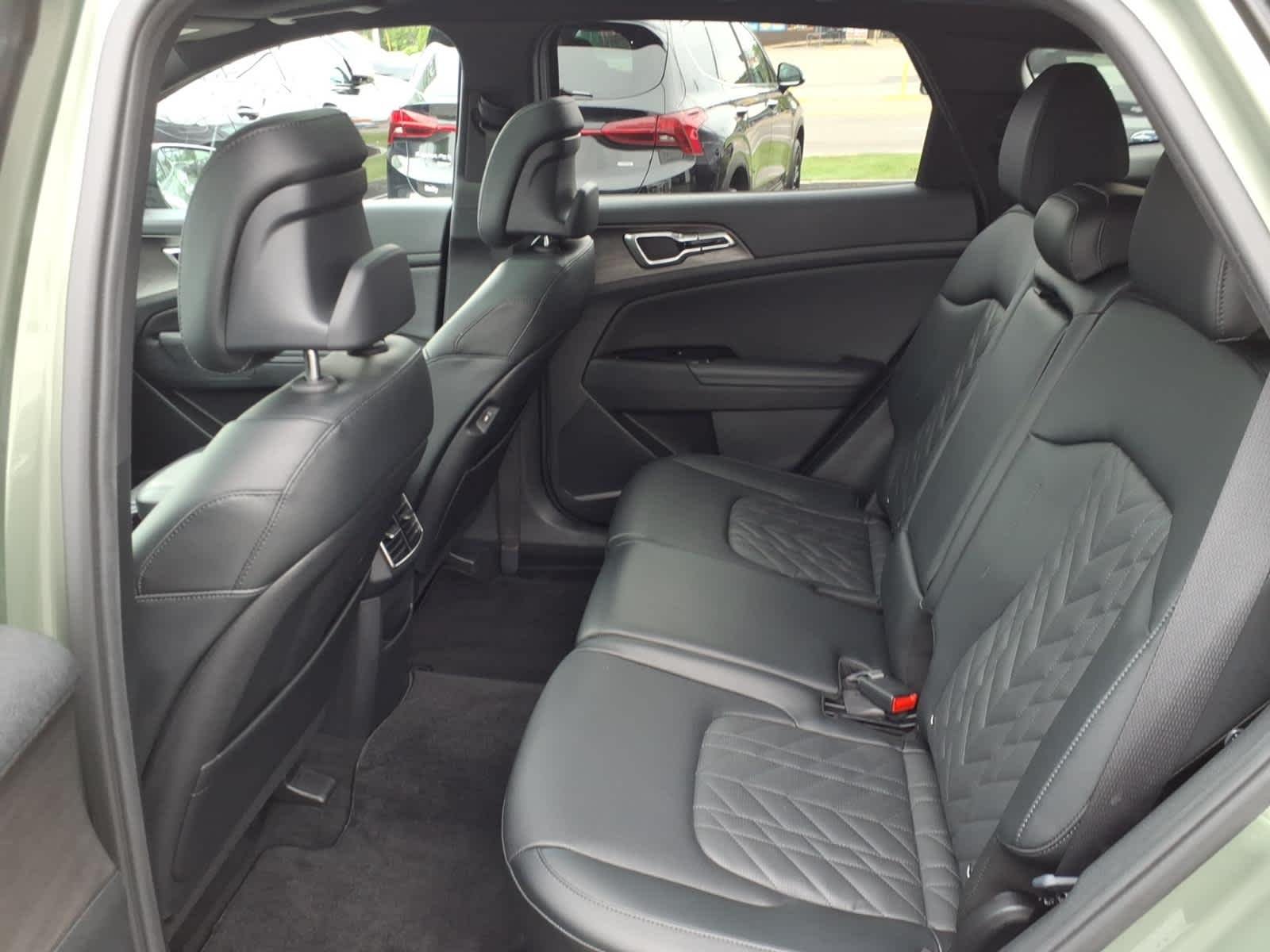 Used 2023 Jungle Green Kia X-Line image 13