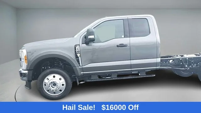 2026 Ford F-550 Super Duty Chassis Cab XLT - Photo 7