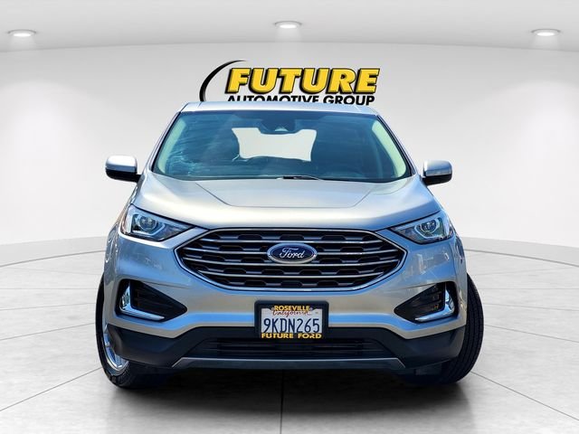 Used 2022 Silver Ford SEL image 2