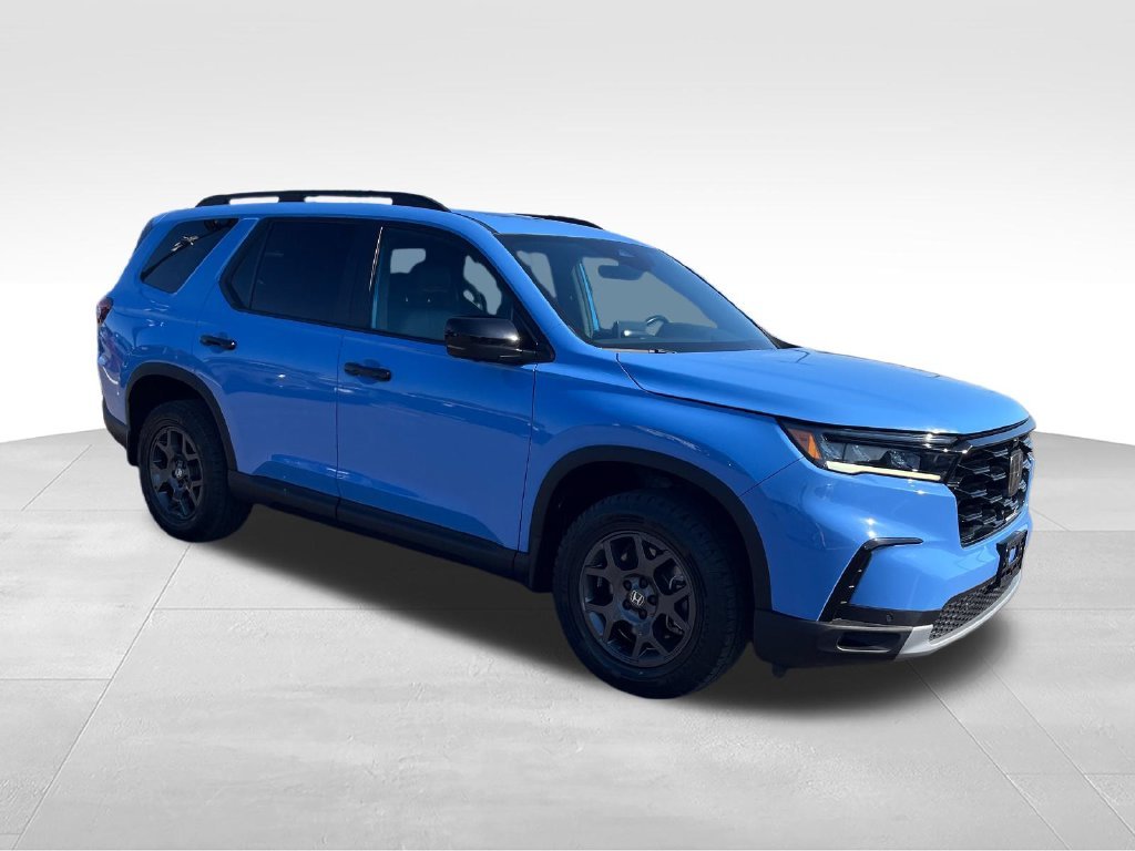 Used 2024 Blue Honda TrailSport image 7
