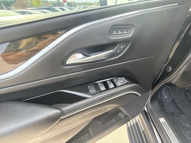Used 2023 Black Raven Cadillac Sport Platinum image 13