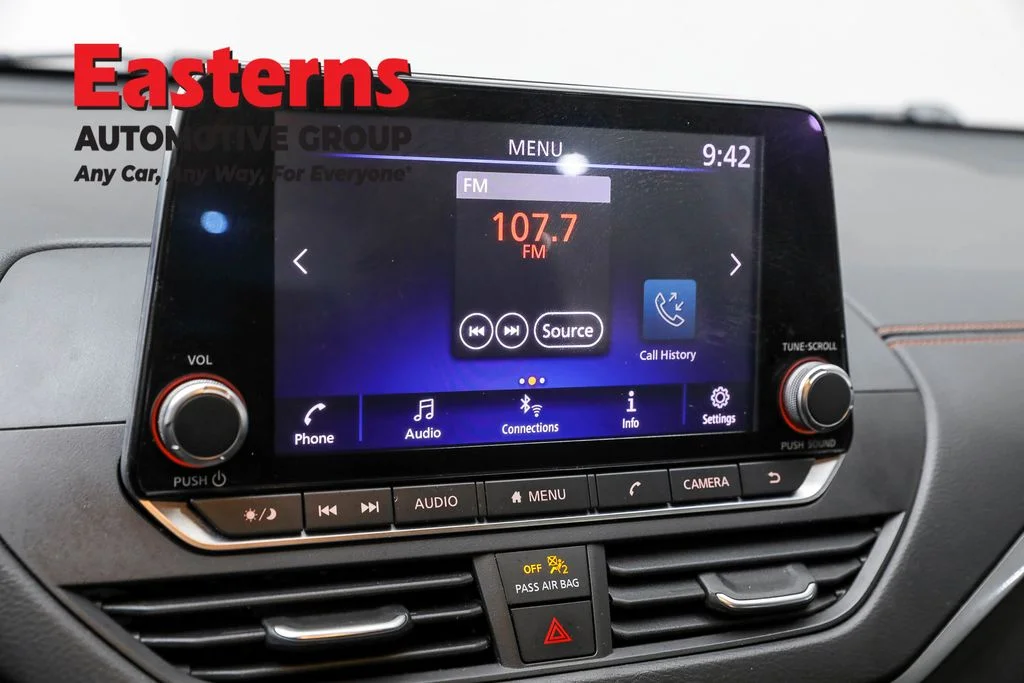 Used 2022 Gray Nissan 2.5 SR image 19