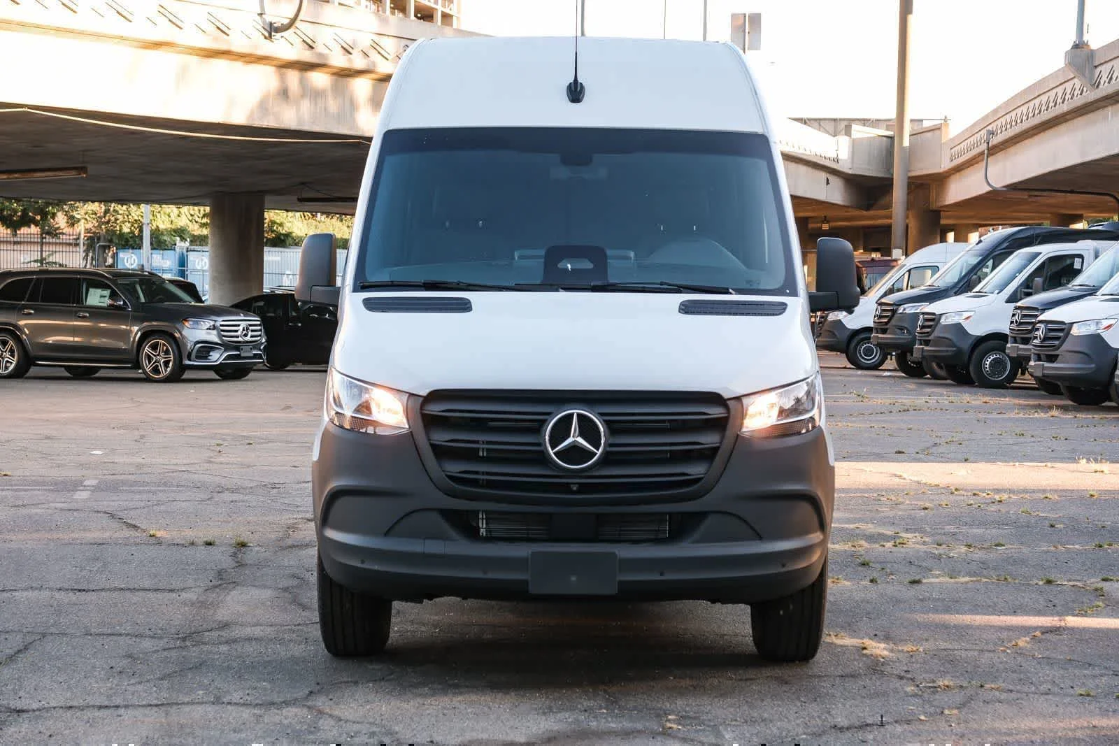 New 2026 Arctic White Mercedes-Benz Cargo 144WB High Roof RWD 2.0L I4 Diesel Turbo HO image 2