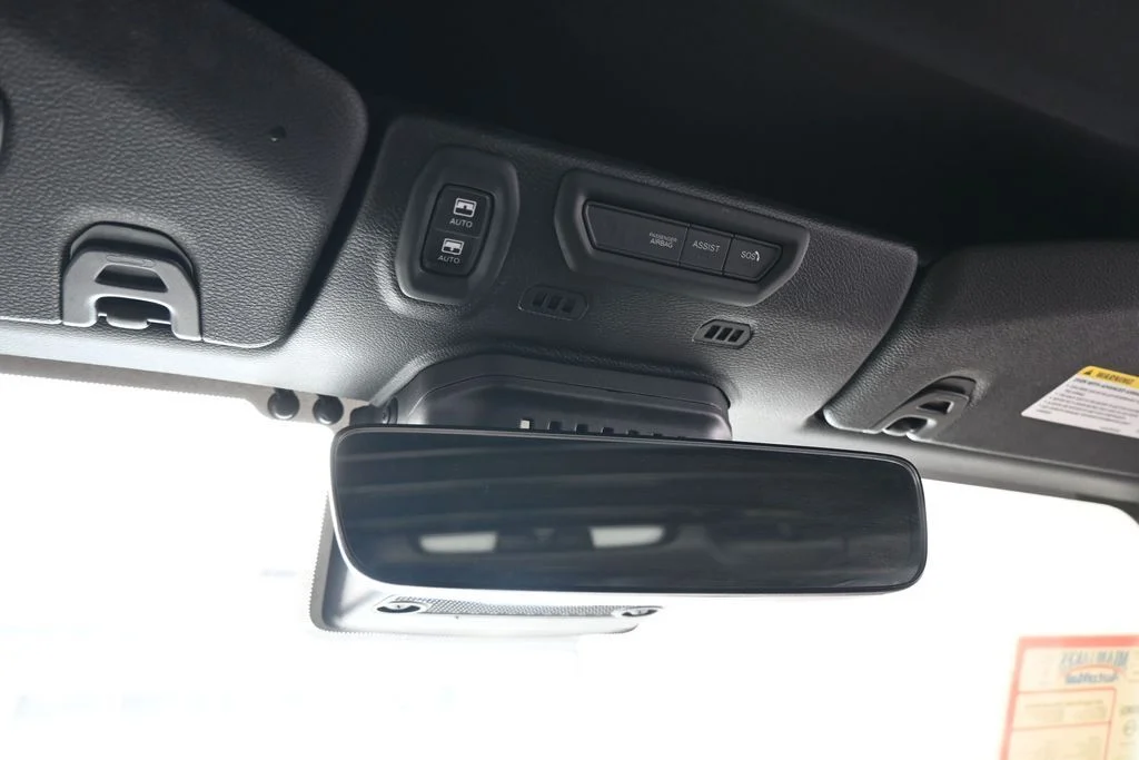 Used 2022 Bright White Clearcoat Jeep Unlimited Rubicon image 27