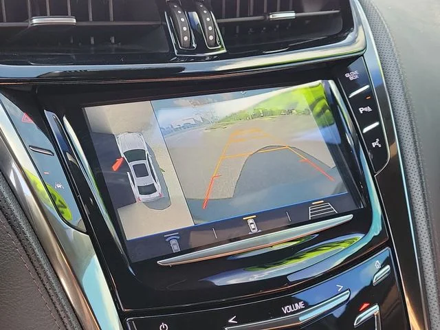 Used 2019 Gray Cadillac 3.6L Twin Turbo V-Sport Premium Luxury image 26