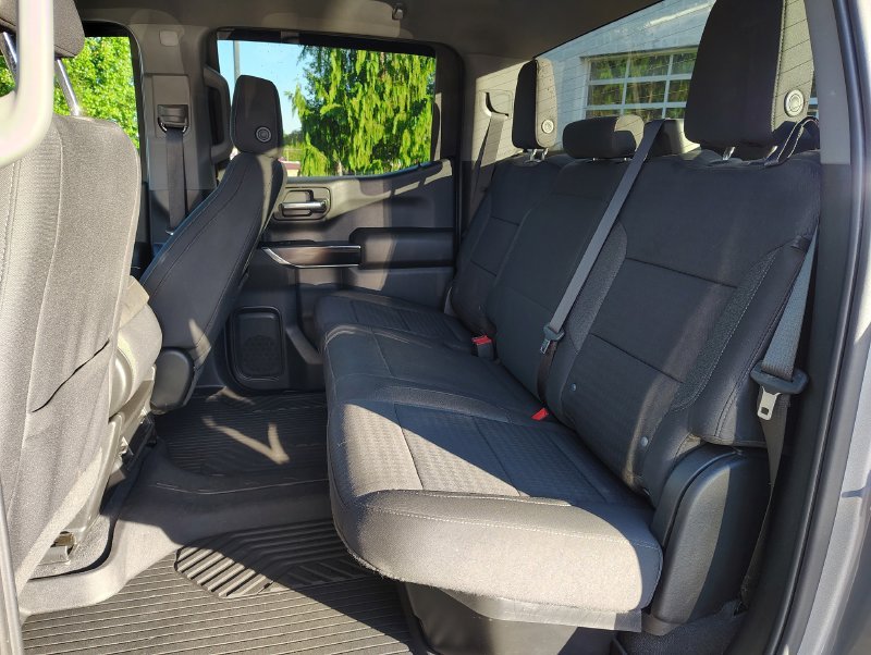 Used 2023 Gray Chevrolet Custom image 15