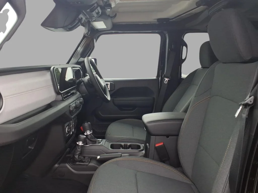 New 2026 Black Clearcoat Jeep Sport RHD image 5