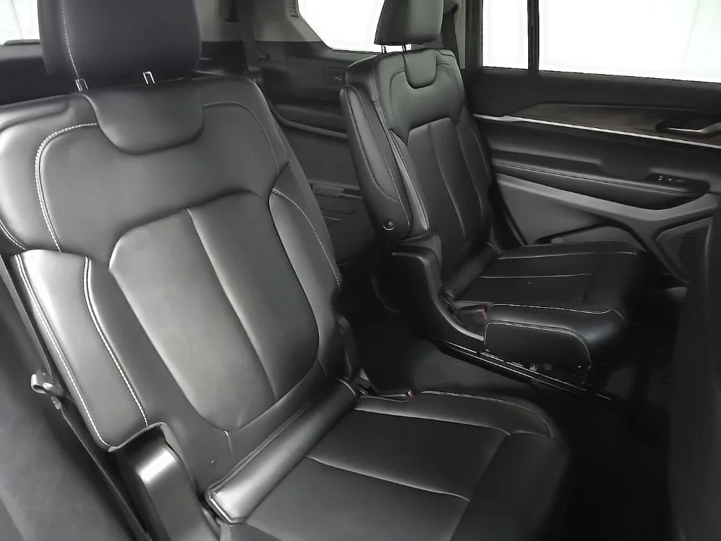 2023 Jeep Grand Cherokee L Limited - Photo 17