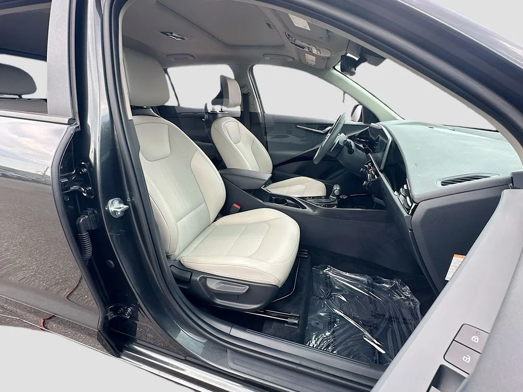 Certified Used 2025 Gray Kia EX Touring image 28