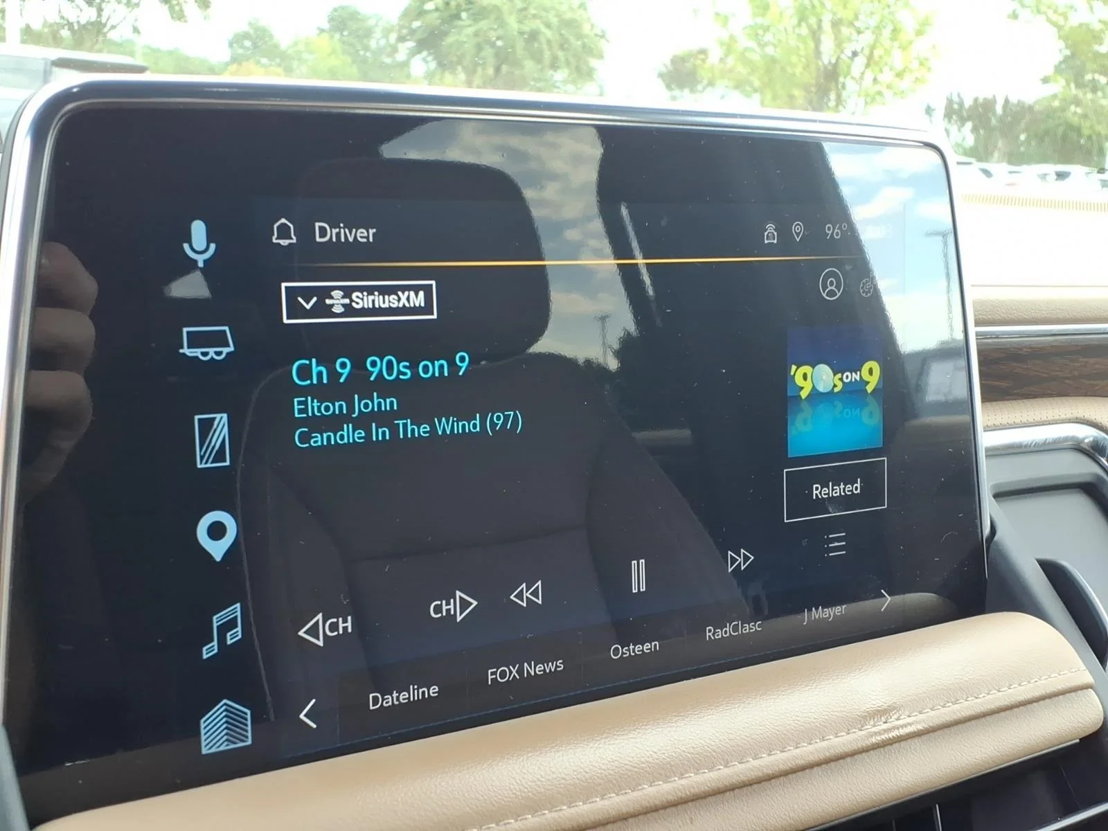 Used 2023 Summit White Chevrolet Premier image 29