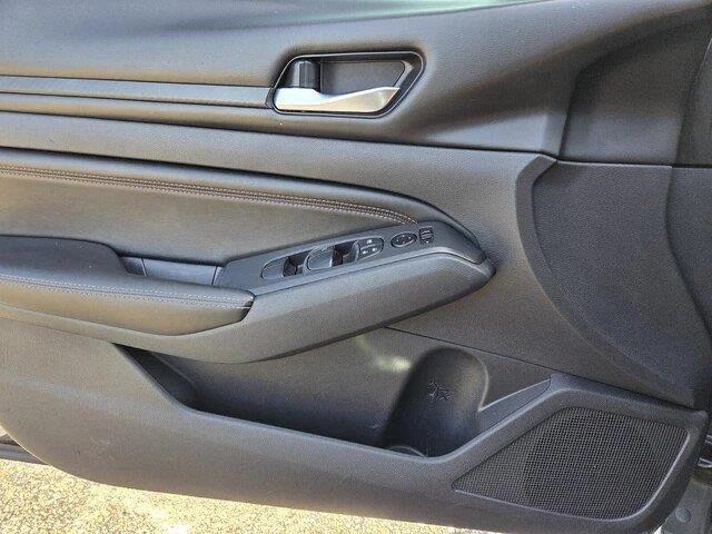 Used 2021 Gun Metallic Nissan 2.5 SR image 21