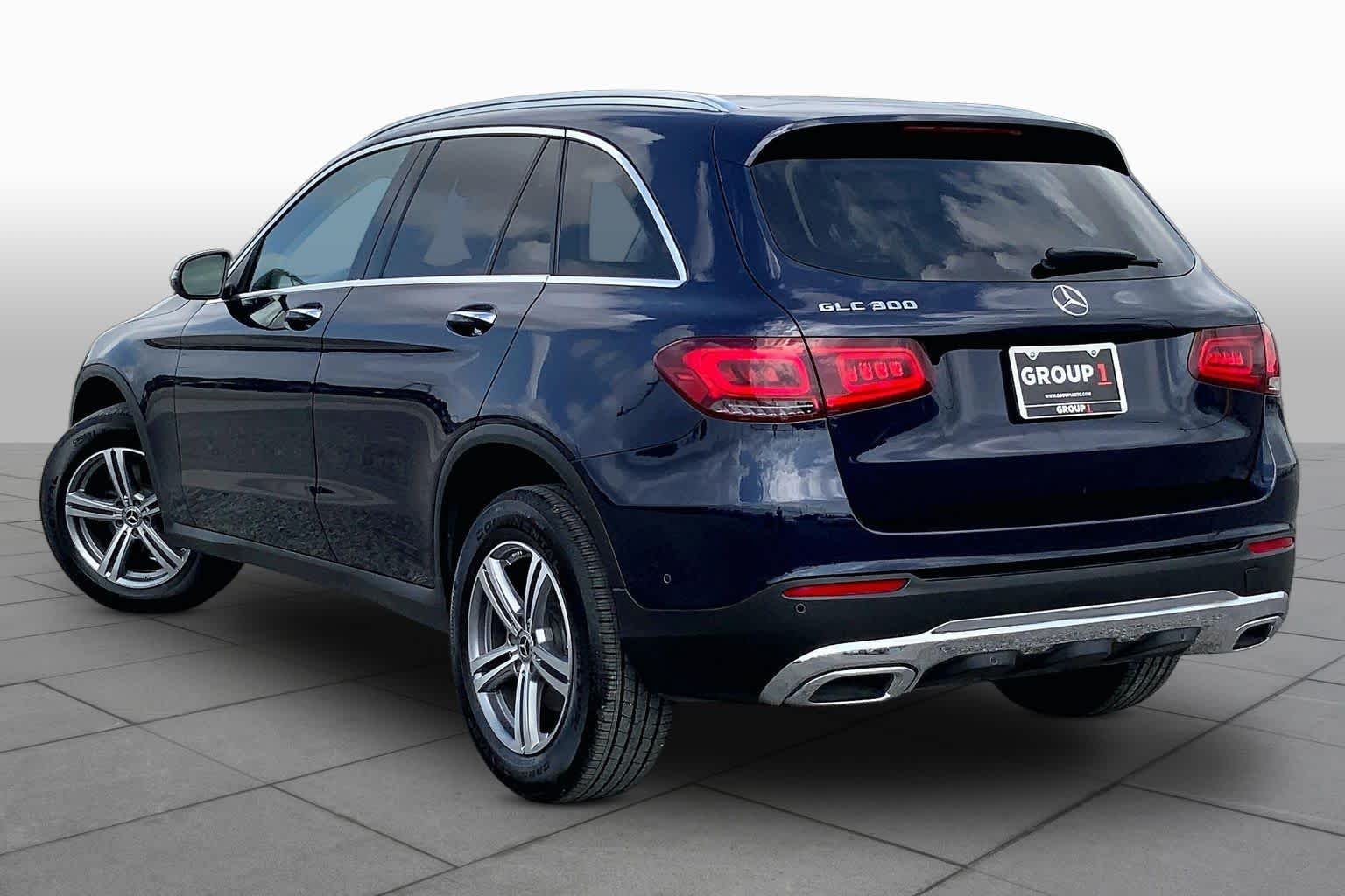 Used 2022 Lunar Blue Metallic Mercedes-Benz GLC 300 image 12