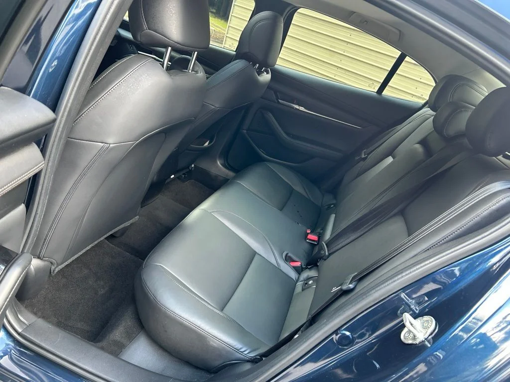 Used 2021 Blue Mazda Preferred image 28