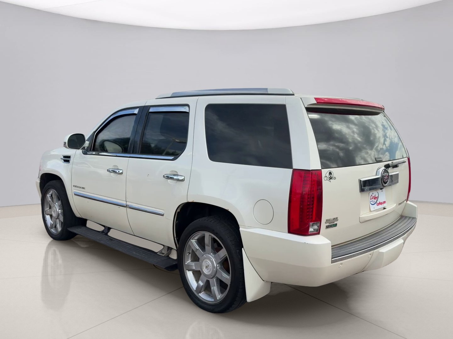 Used 2010 Cream Cadillac AWD PREMIUM image 3