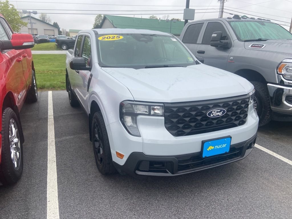 2025 Ford Maverick XLT AWD's photo