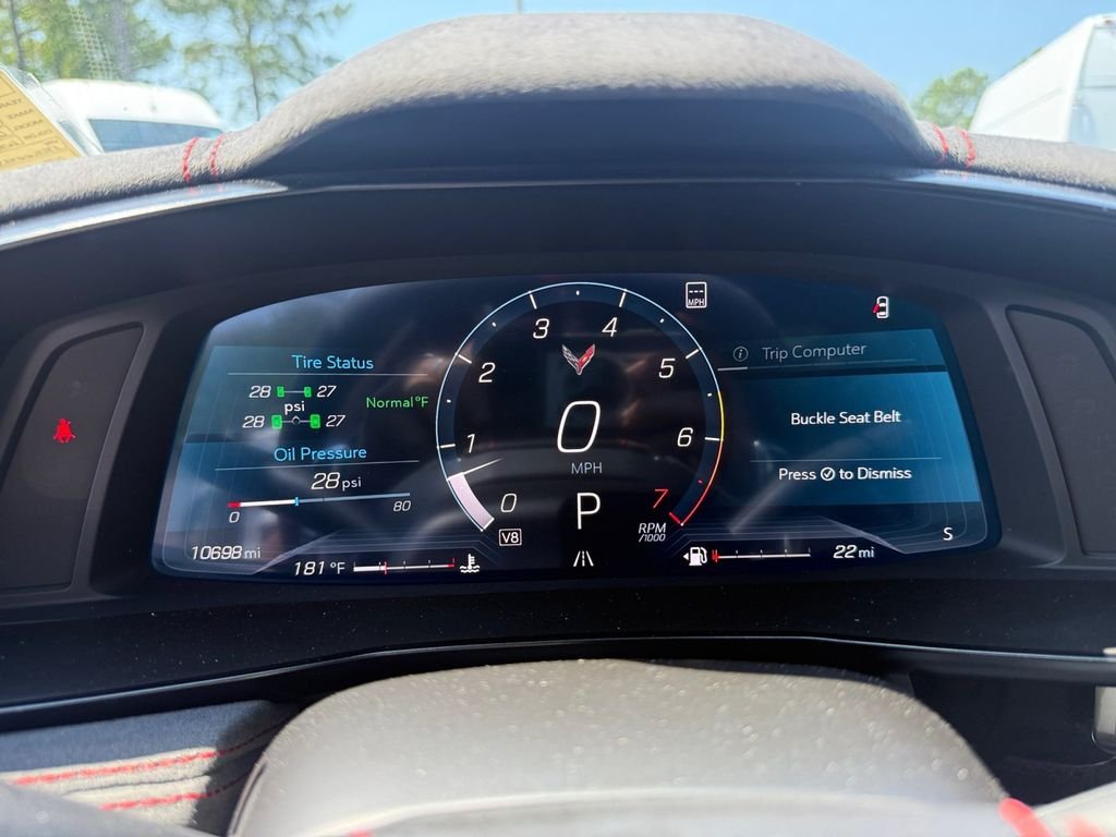 Used 2023 White Chevrolet Stingray image 17