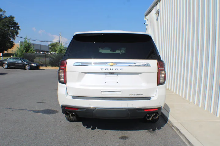 Used 2023 IRIDESCENT PEARL TRICOAT Chevrolet Premier image 21