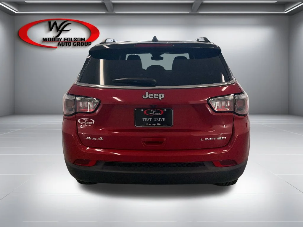 New 2026 Red Hot Pearl-Coat Exterior Paint Jeep Limited image 7