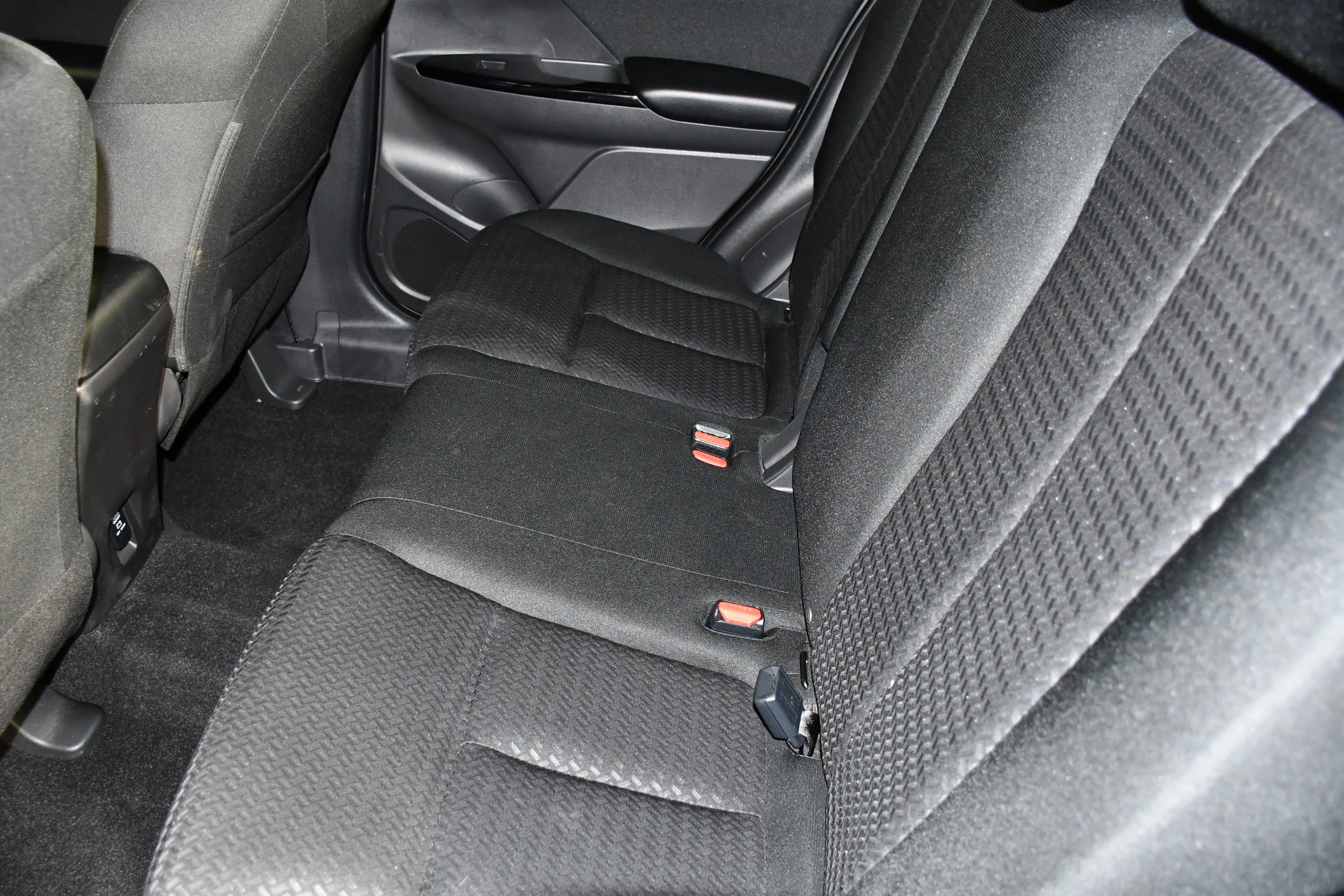 Certified Used 2024 Alloy Silver Metallic Mitsubishi LE image 47