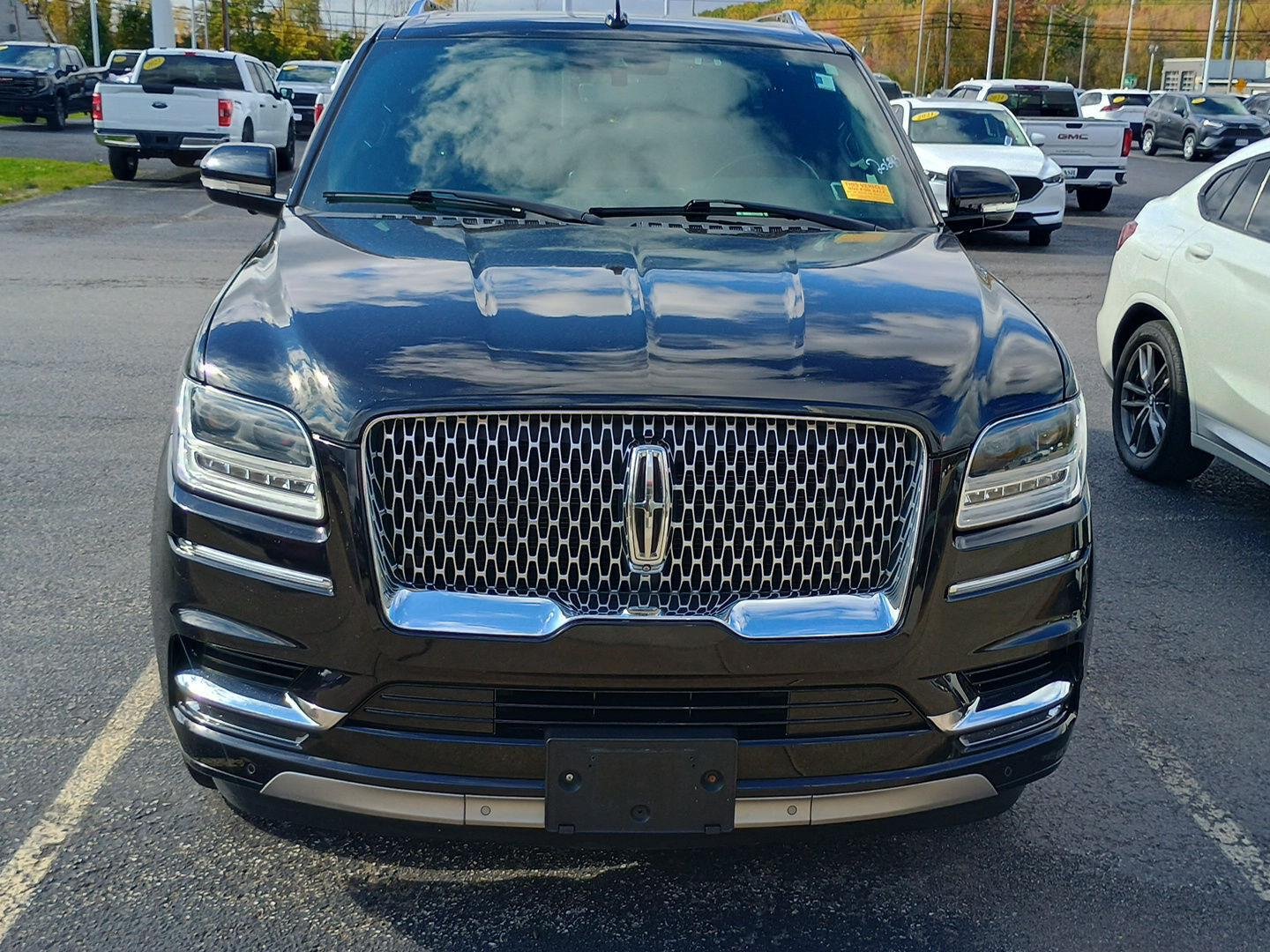 Used 2020 Infinite Black Lincoln Reserve image 2