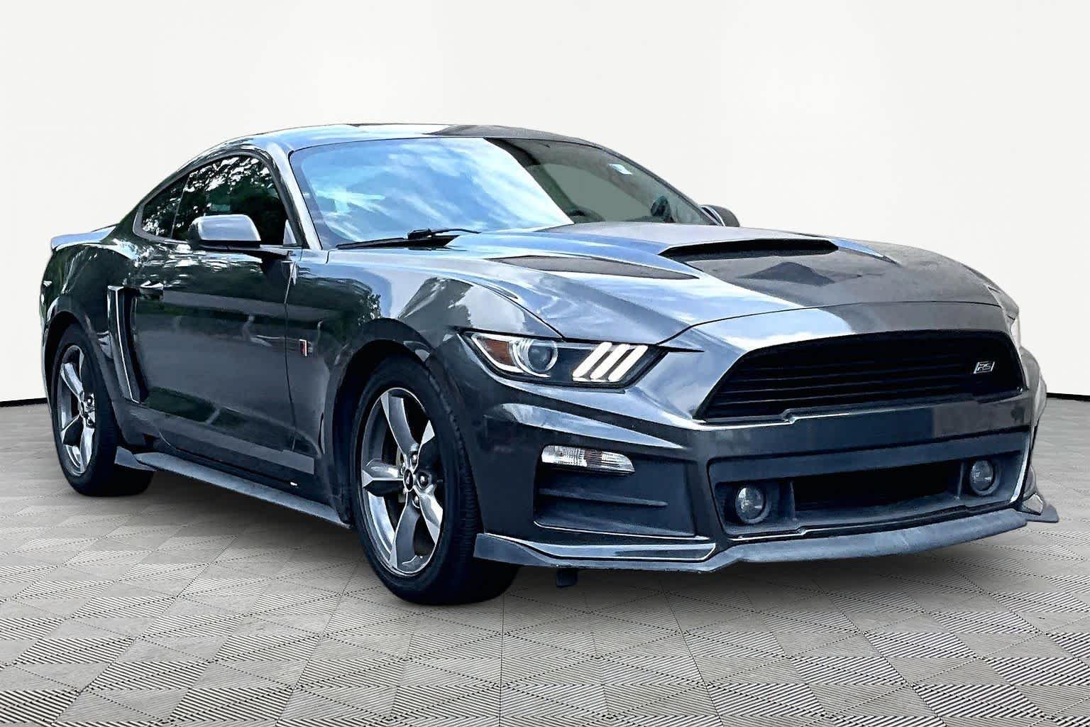 Used 2015 Magnetic Ford V6 image 3