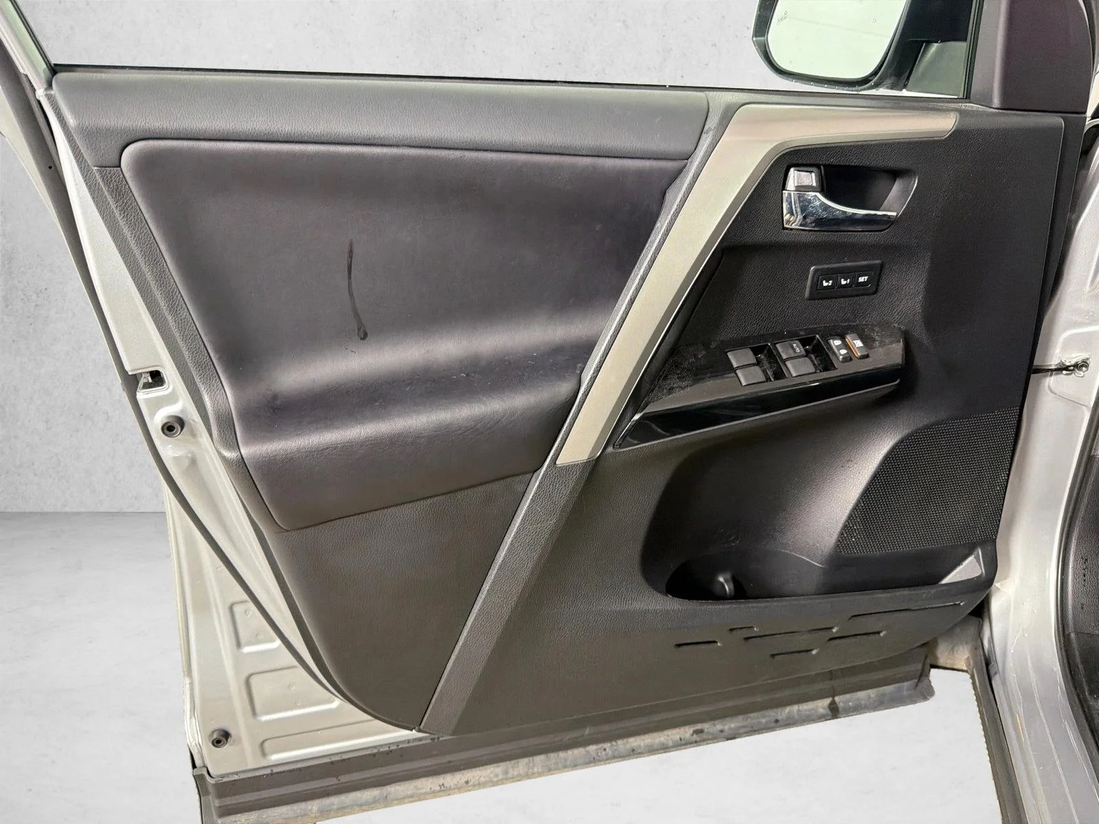 Used 2018 White Toyota Limited image 11