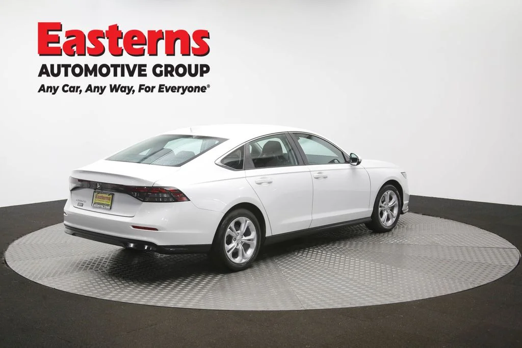 Used 2024 White Honda LX image 40