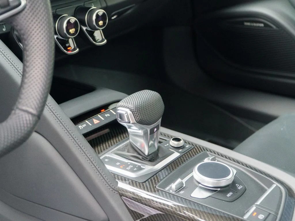 Used 2020  Audi V10 performance image 24