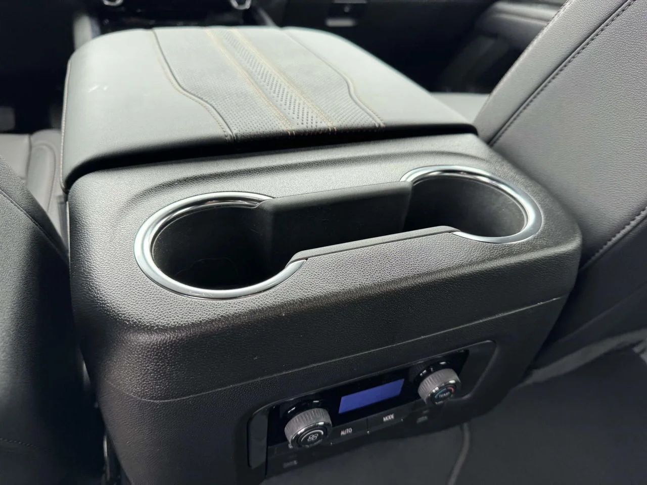 Used 2025 Black Chevrolet High Country image 11