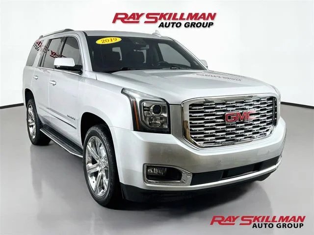 Used 2019 Silver GMC Denali image 1
