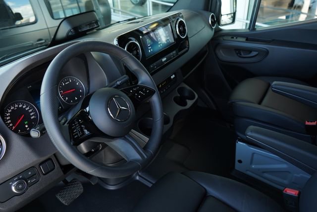 New 2025 Silver+Gray Mercedes-Benz Cargo 144 WB image 61